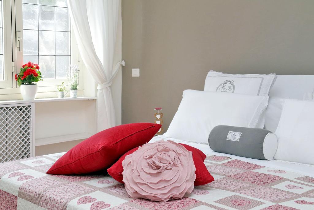San Pietro Stazione Guesthouse Рим Стая снимка